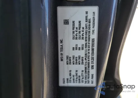 2021 Tesla Model 3 из США, поврежденный, VIN 5YJ3E1EB4MF995906